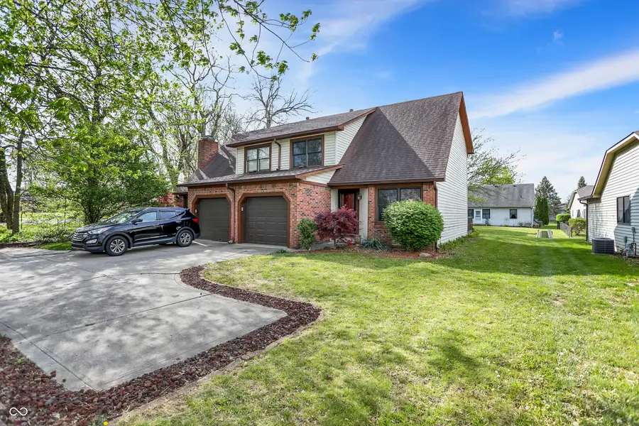 243 E County Line Road, Greenwood, IN 46143 - #2