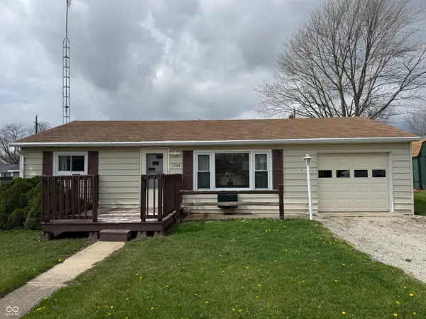 1208 S Shank Street, Portland, IN 47371