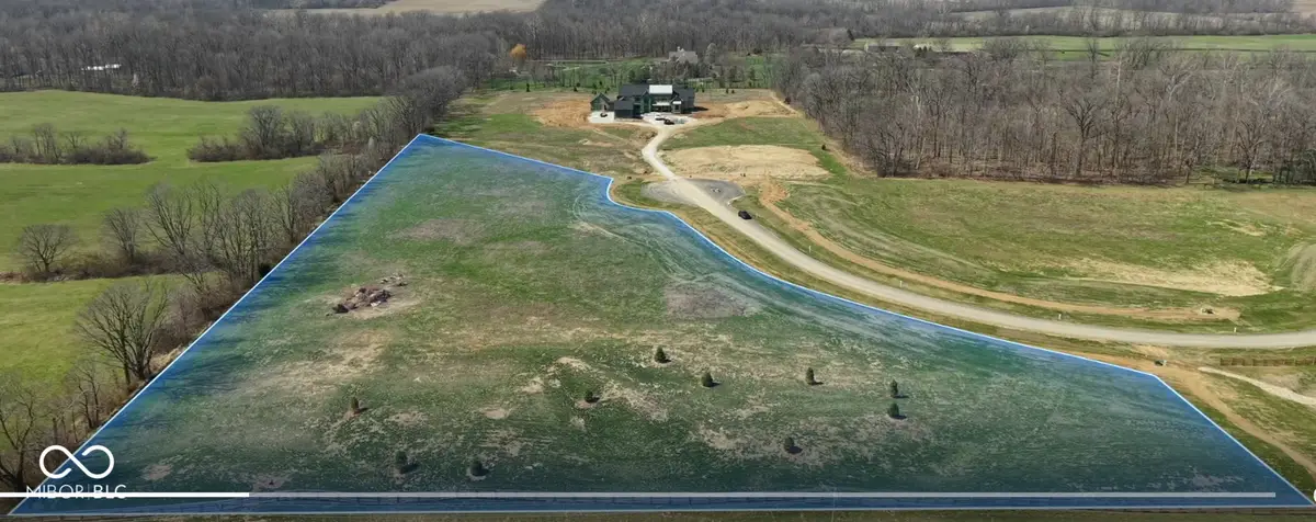 4901 Homestead Court, Zionsville, IN 46077 - #1