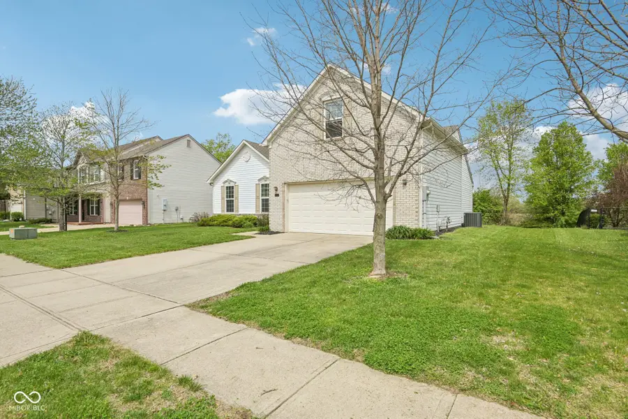 5792 W Port Drive, McCordsville, IN 46055 - #2