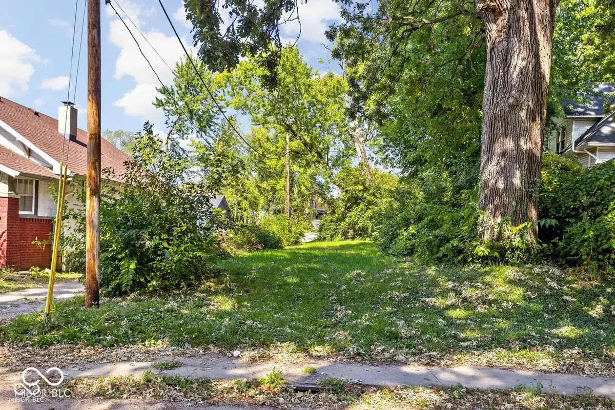 2304 Coyner Avenue, Indianapolis, IN 46218 - #1