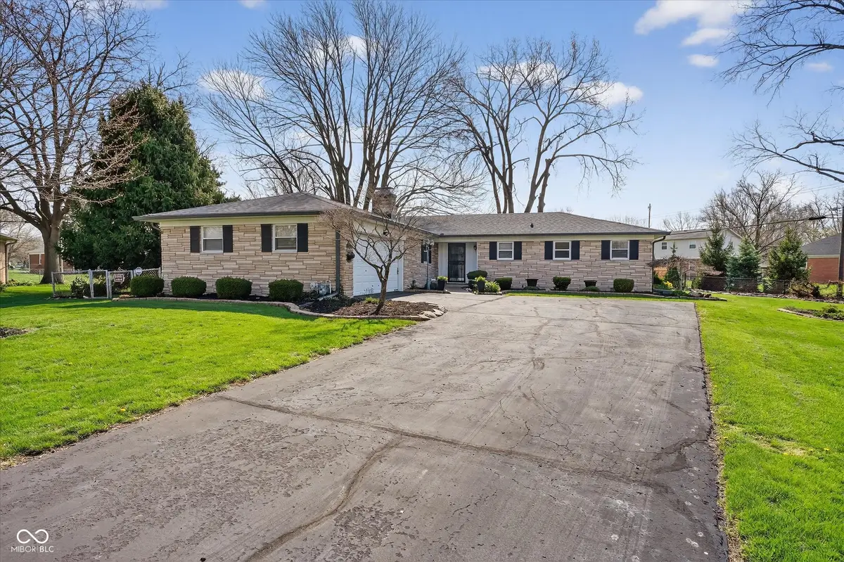 6915 Camelot Court, Indianapolis, IN 46214 - #1