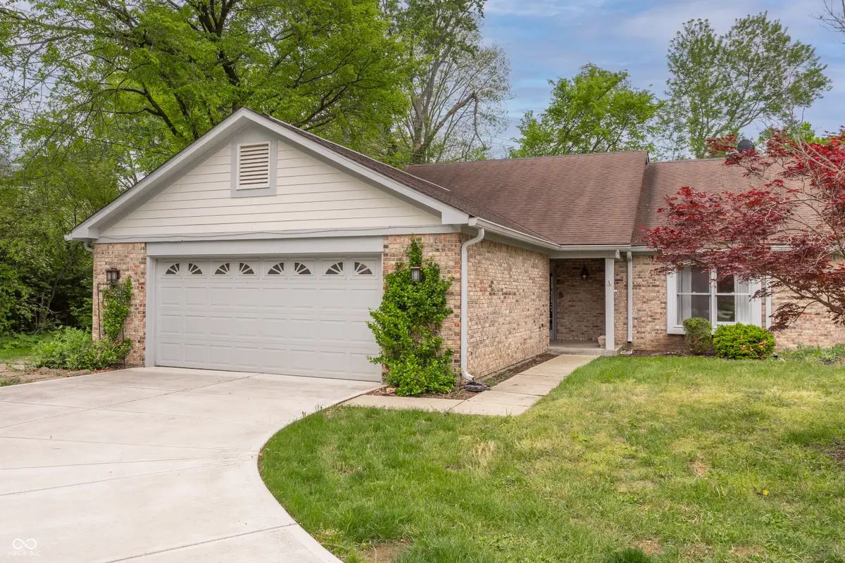 5204 Whipple Wood Court, Indianapolis, IN 46226 - #1