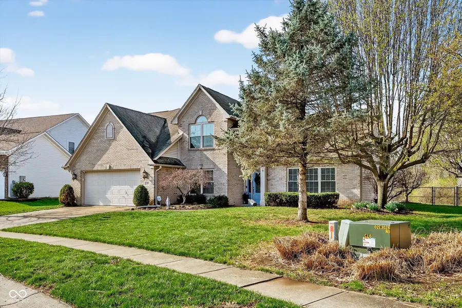 5295 Berkshire South Boulevard, Greenwood, IN 46142 - #2