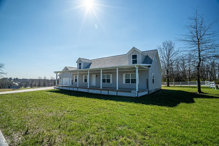 844 Ben Franklin Street, Cloverdale, IN 46120 - #3