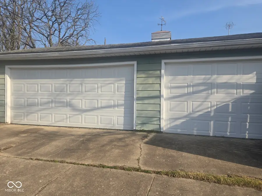 2031 S 8th Street, Terre Haute, IN 47802 - #3