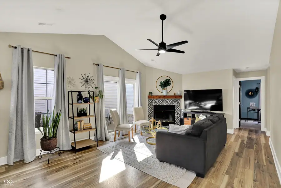 6723 Sundown Drive S, Indianapolis, IN 46254 - #3