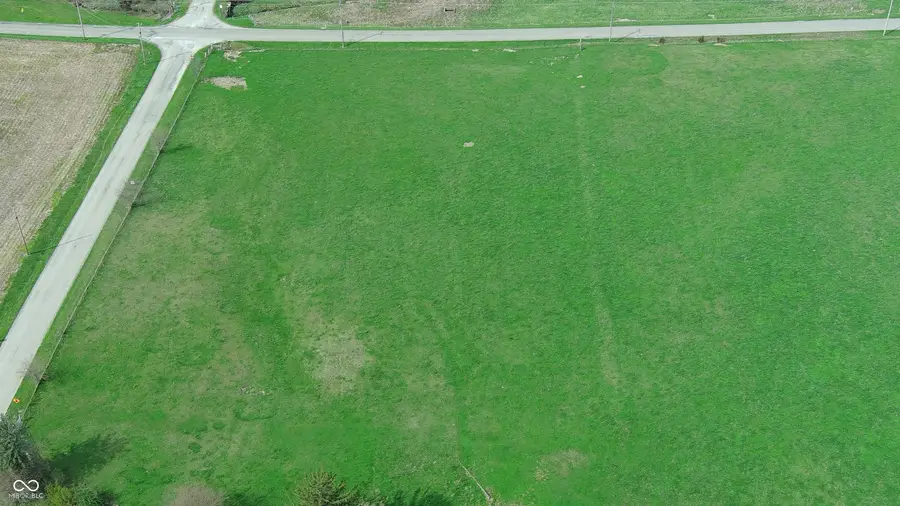 7614 S Mill Road, Spiceland, IN 47385 - #2