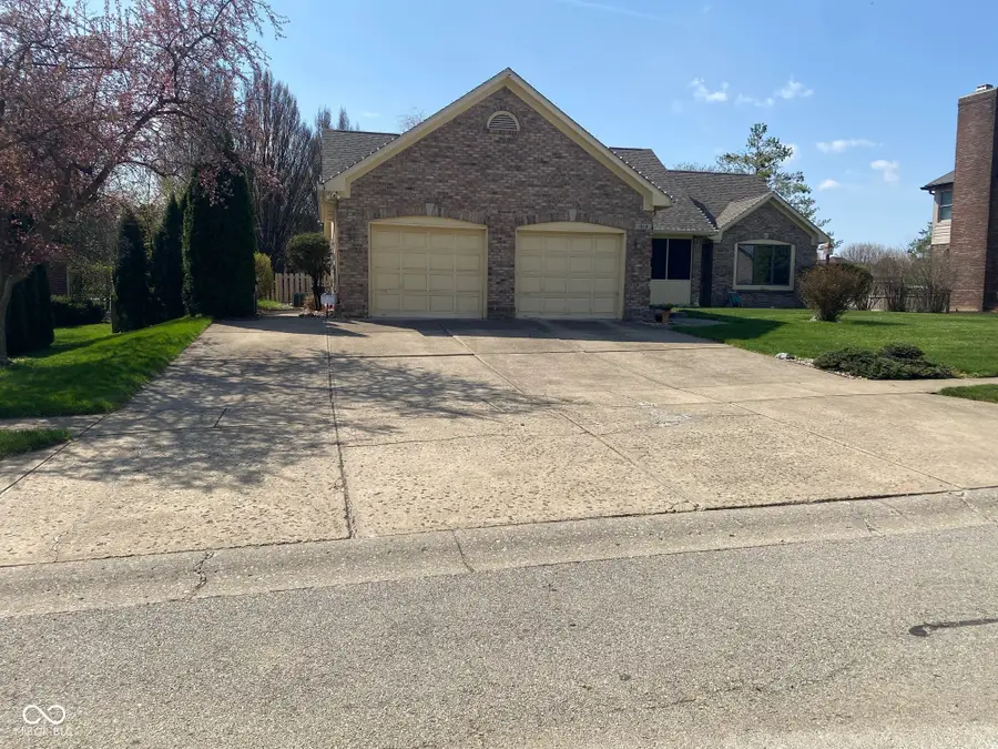 1019 Mt Vernon Drive, Greenwood, IN 46142 - #2