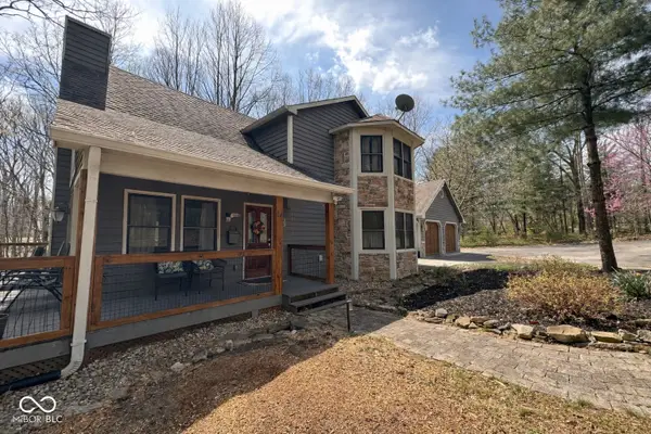 7599 Center Lake Road, Nineveh, IN 46164