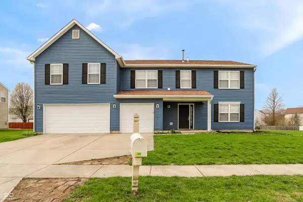 13208 Radnor Way, Fishers, IN 46038