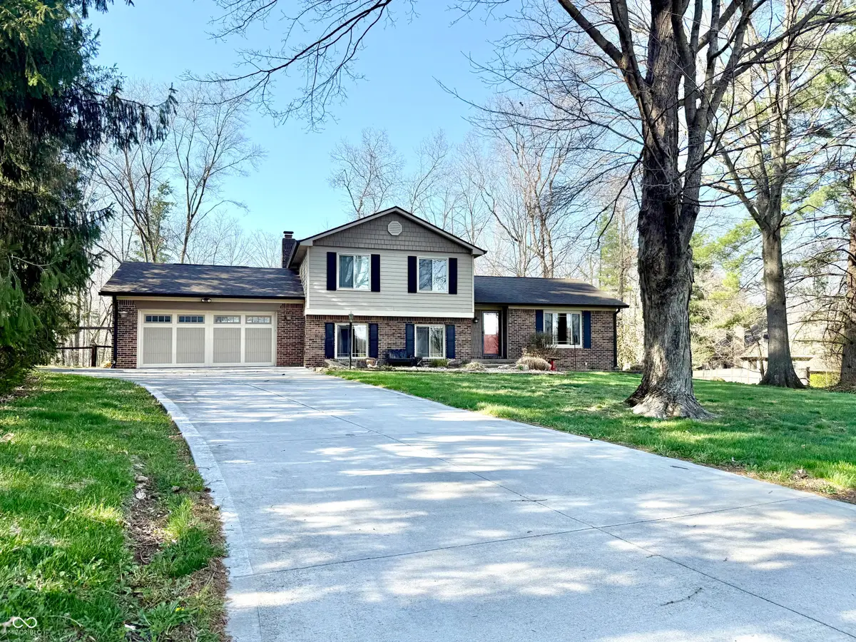442 W Edgewood Drive, Danville, IN 46122 - #1