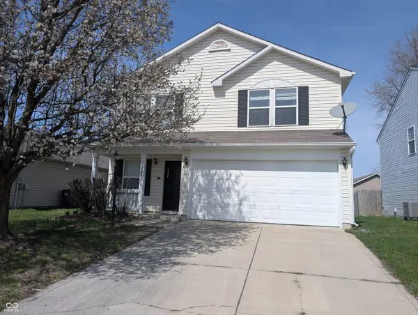 668 Day Break Drive, Greenwood, IN 46143