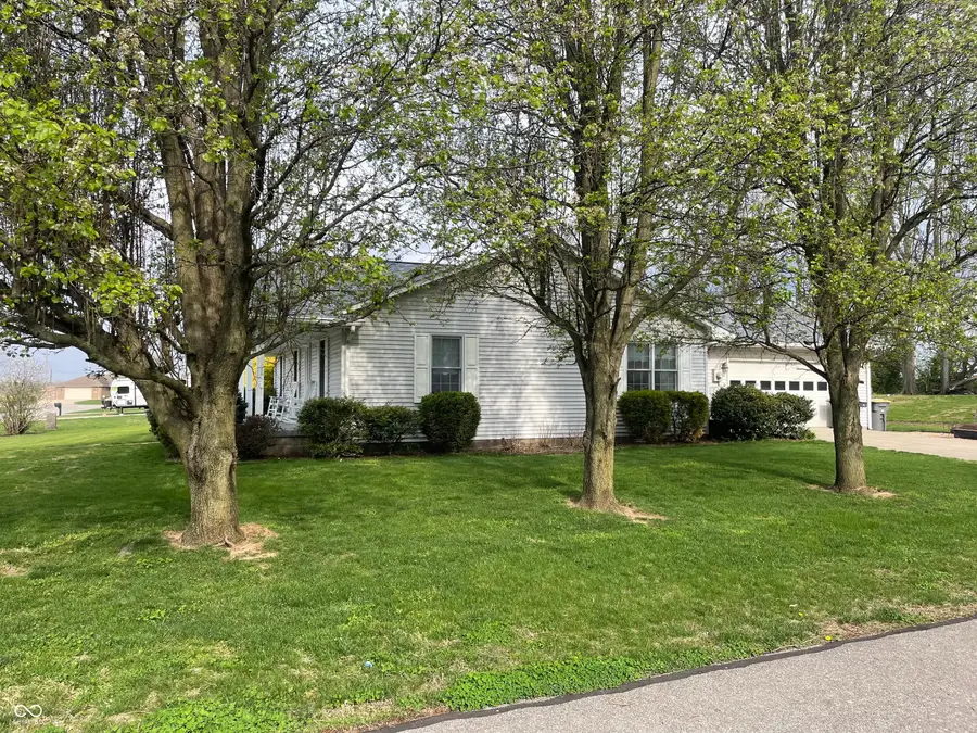 1010 Louise Court, Seymour, IN 47274 - #3