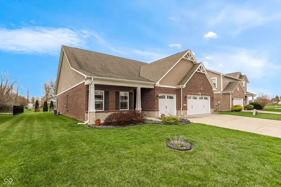 4731 W Lawrence Way, New Palestine, IN 46163 - #2