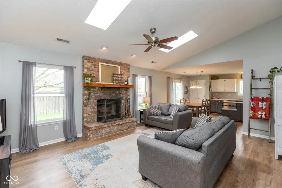 5504 Kelly Anne Way, Noblesville, IN 46062 - #3