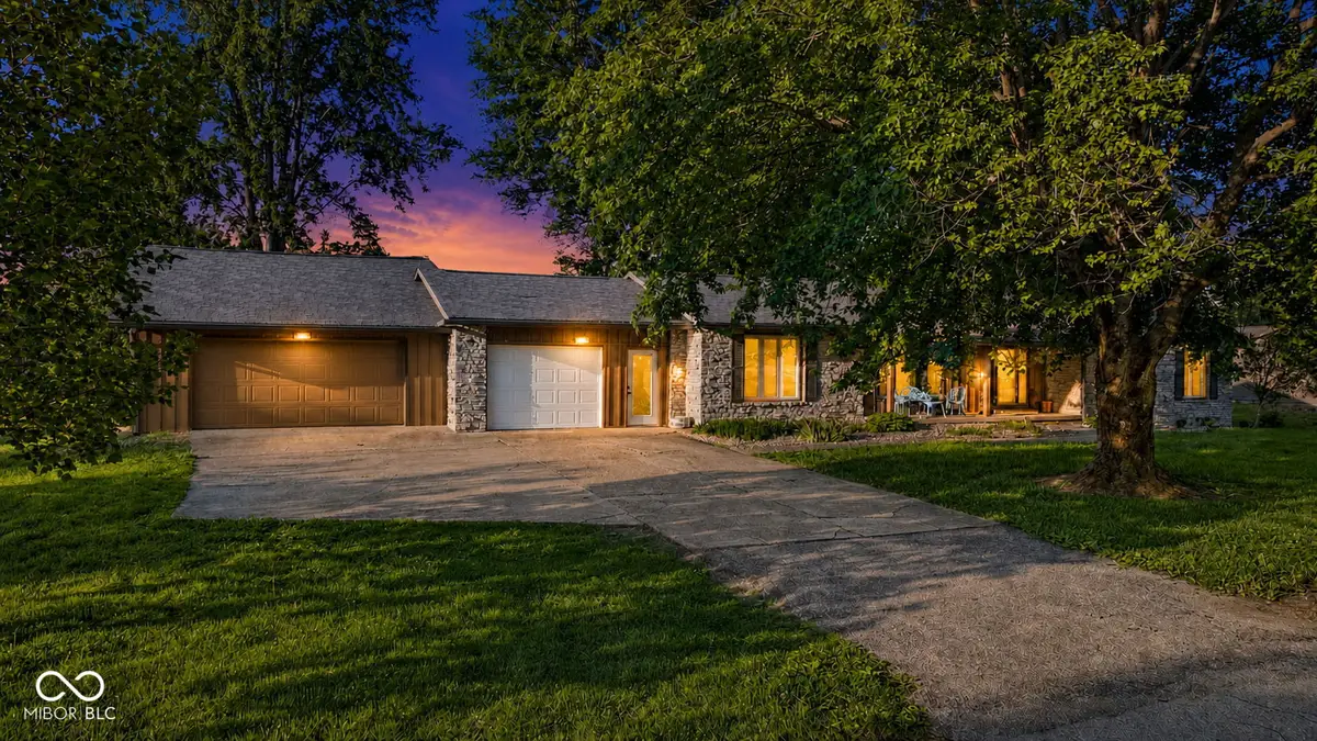 726 W Craig Avenue, Brazil, IN 47834 - #1