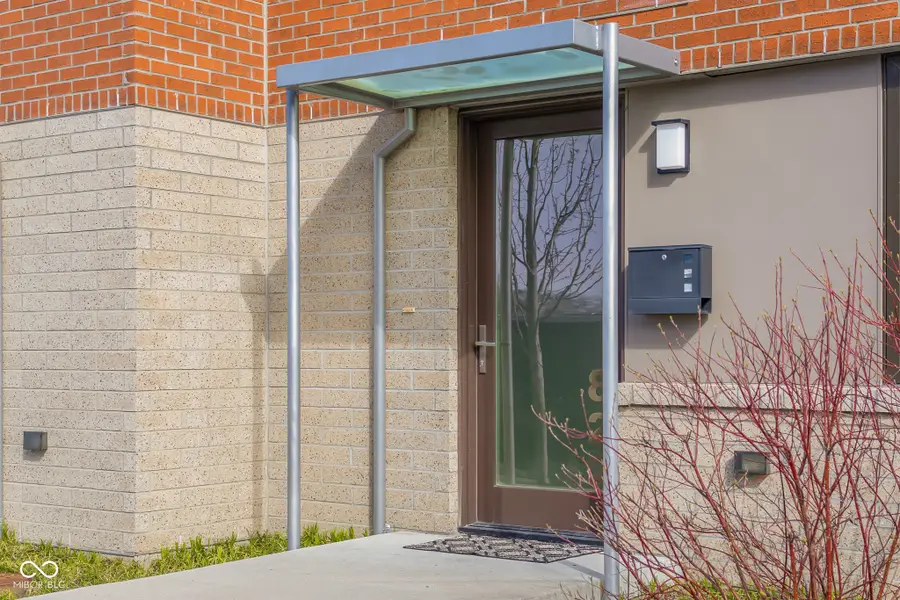 822 7th Street, Columbus, IN 47201 - #2