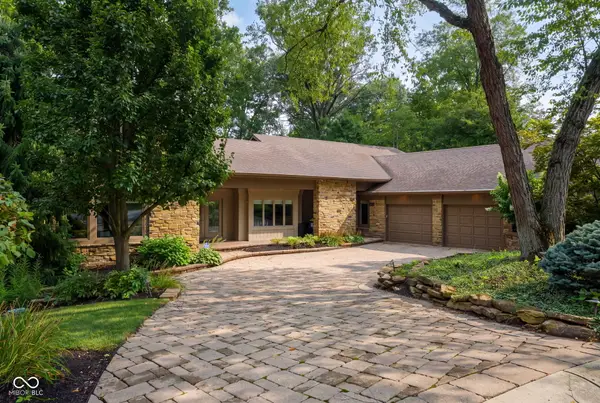 10707 Compass Court, Indianapolis, IN 46256