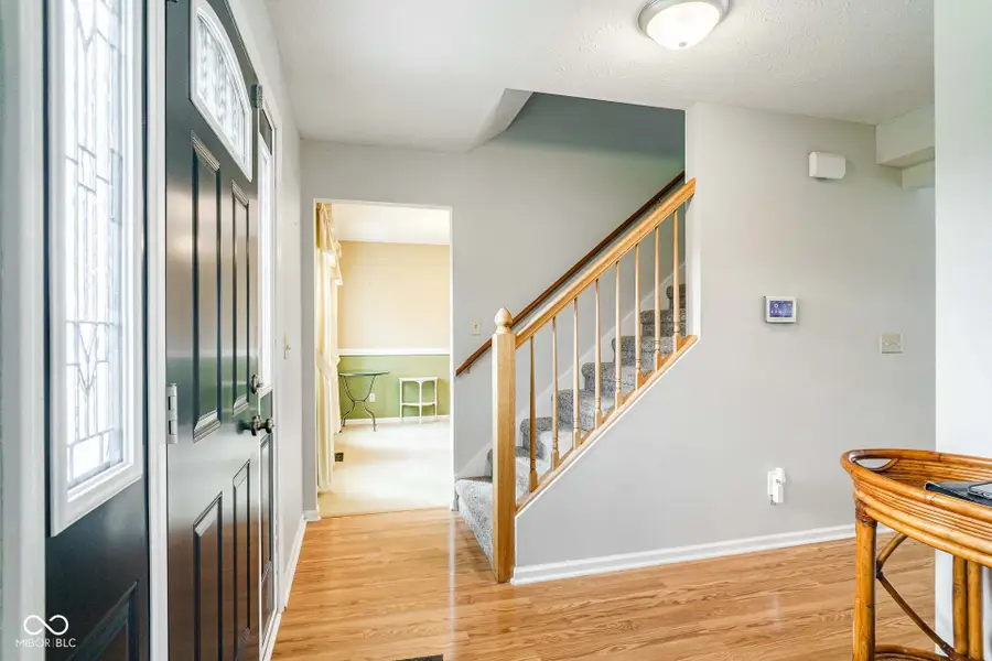 33883 Sumerset Lane, New Carlisle, IN 46552 - #2