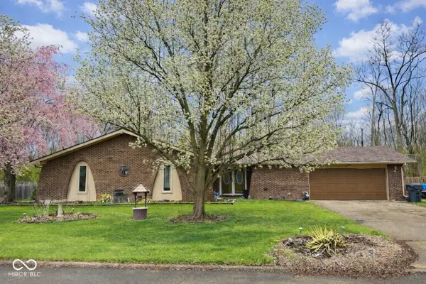 2120 Kitchen Drive, Anderson, IN 46017