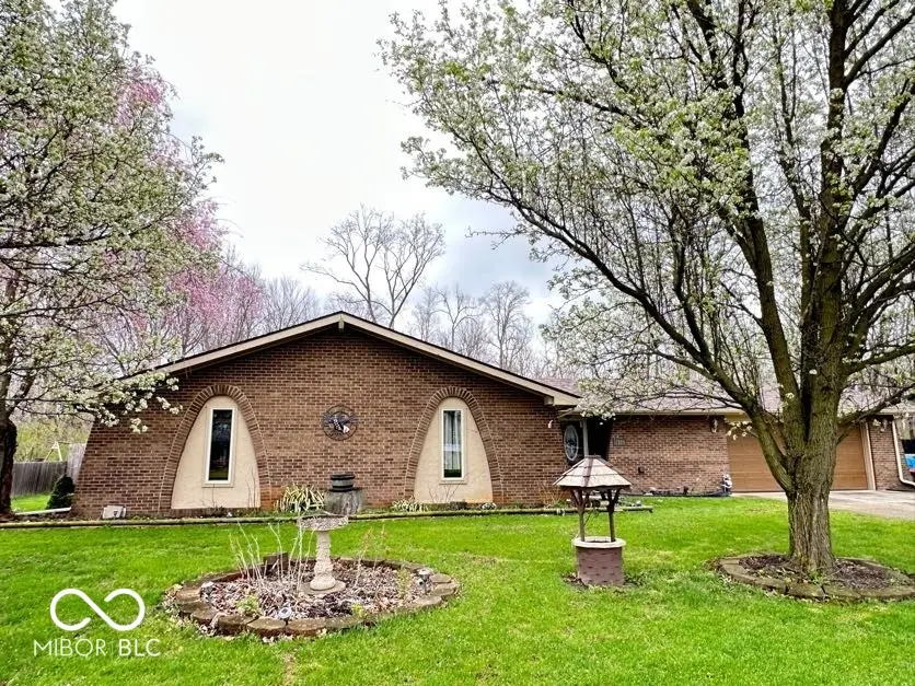 2120 Kitchen Drive, Anderson, IN 46017 - #2