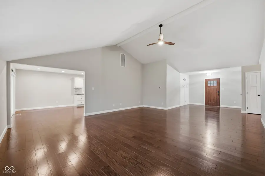 8302 W Ashford Lane, Muncie, IN 47304 - #3