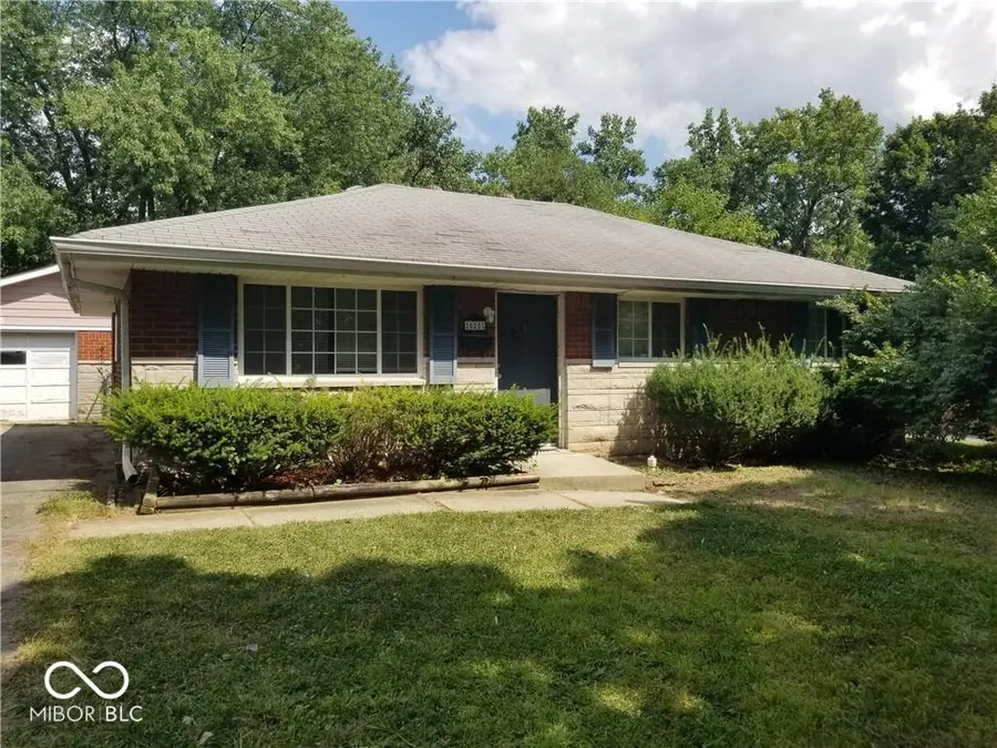 525 S 4th Avenue, Beech Grove, IN 46107 - #2