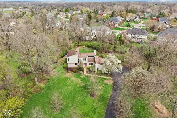 9927 Cumberland Ridge Lane, Fishers, IN 46037