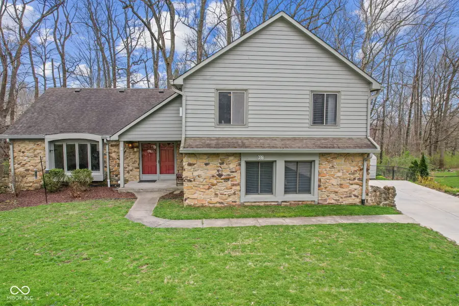 957 Sleepy Hollow Court, Greenwood, IN 46142 - #2