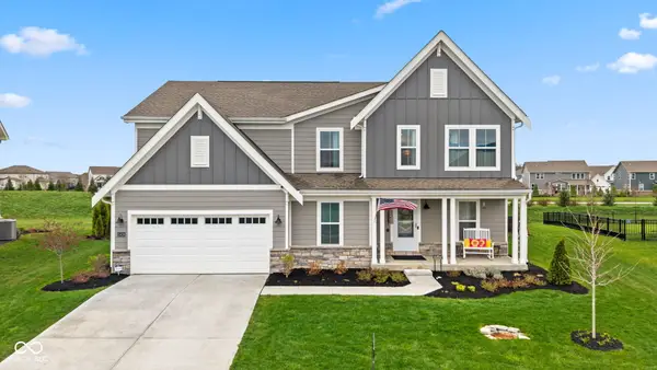 15429 Streamwood Drive, Fishers, IN 46040