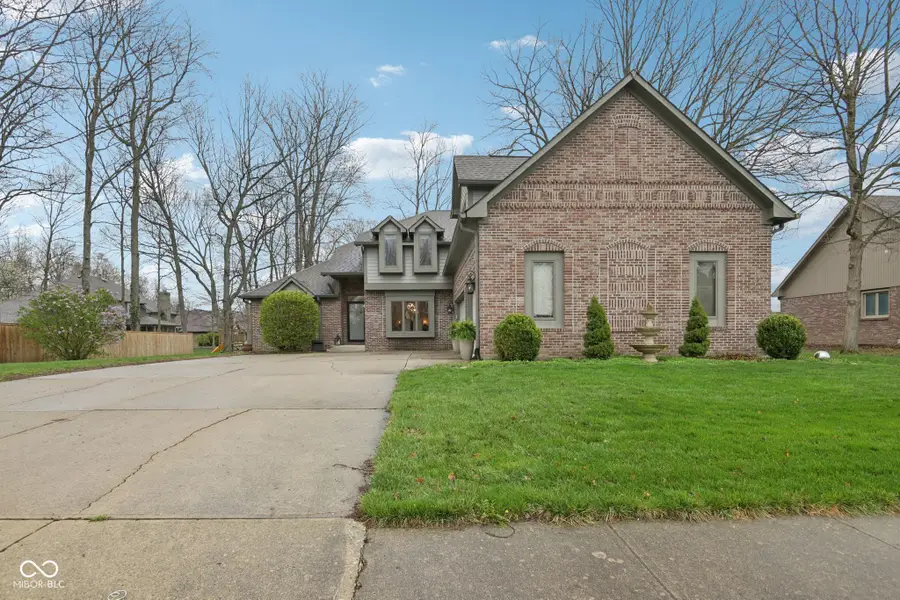 649 Hamlet Drive, Avon, IN 46123 - #2