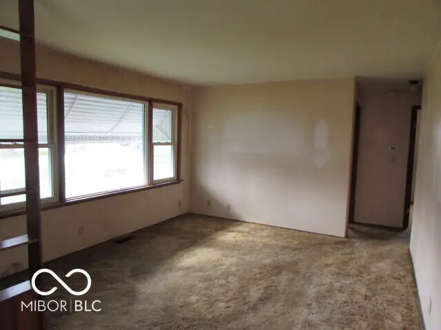 904 Ellenhurst Drive, Anderson, IN 46012 - #3