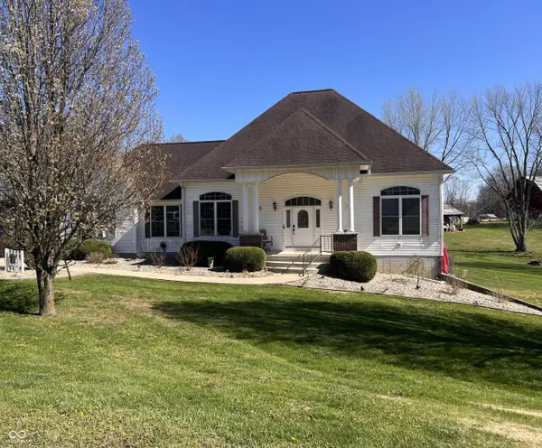 100 Smiths Road, Mitchell, IN 47446
