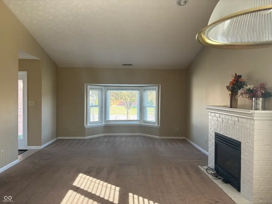 304 Lakewood Court, Avon, IN 46123 - #3