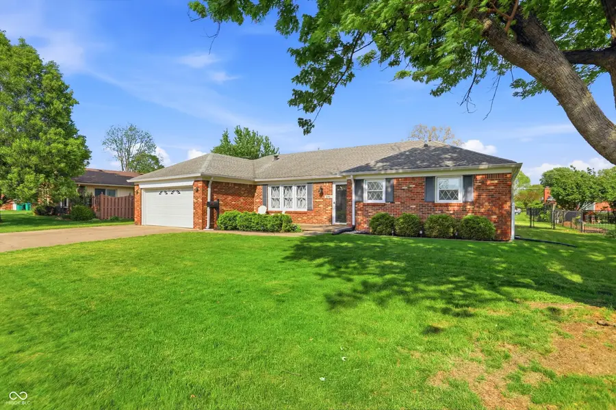 645 Kentucky Avenue, Plainfield, IN 46168 - #2