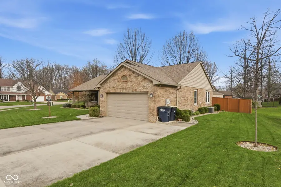 1247 Smoketree Drive, Beech Grove, IN 46107 - #3