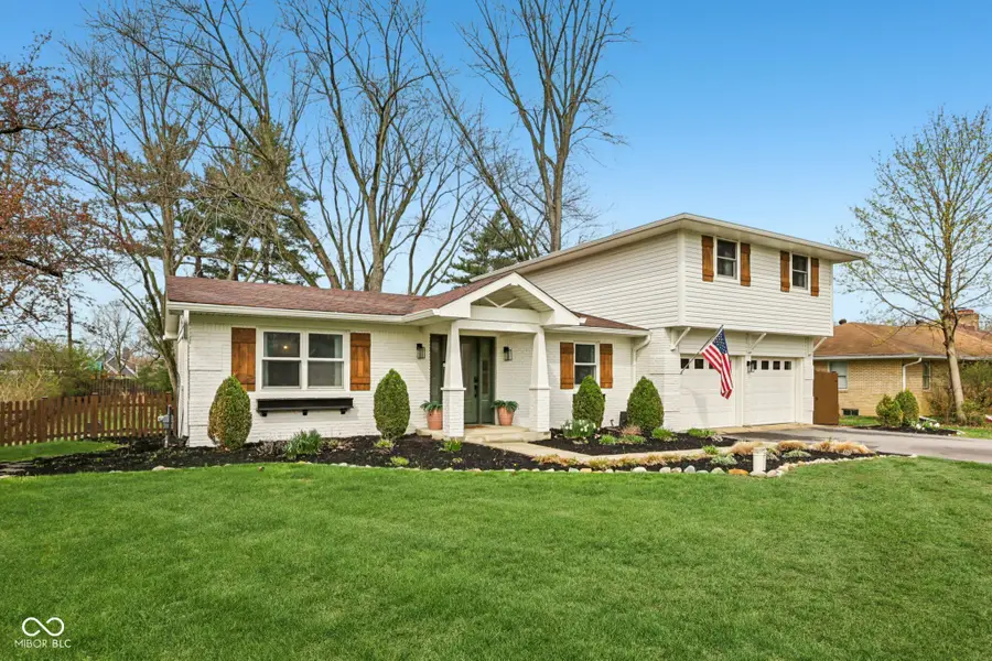 12224 Daugherty Drive, Zionsville, IN 46077 - #2