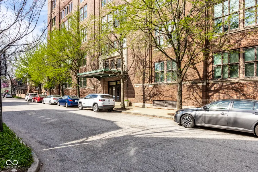 430 N Park Avenue #105, Indianapolis, IN 46202 - #2
