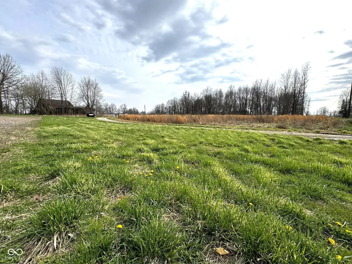 5107 S County Road 625 E, Crothersville, IN 47229 - #1