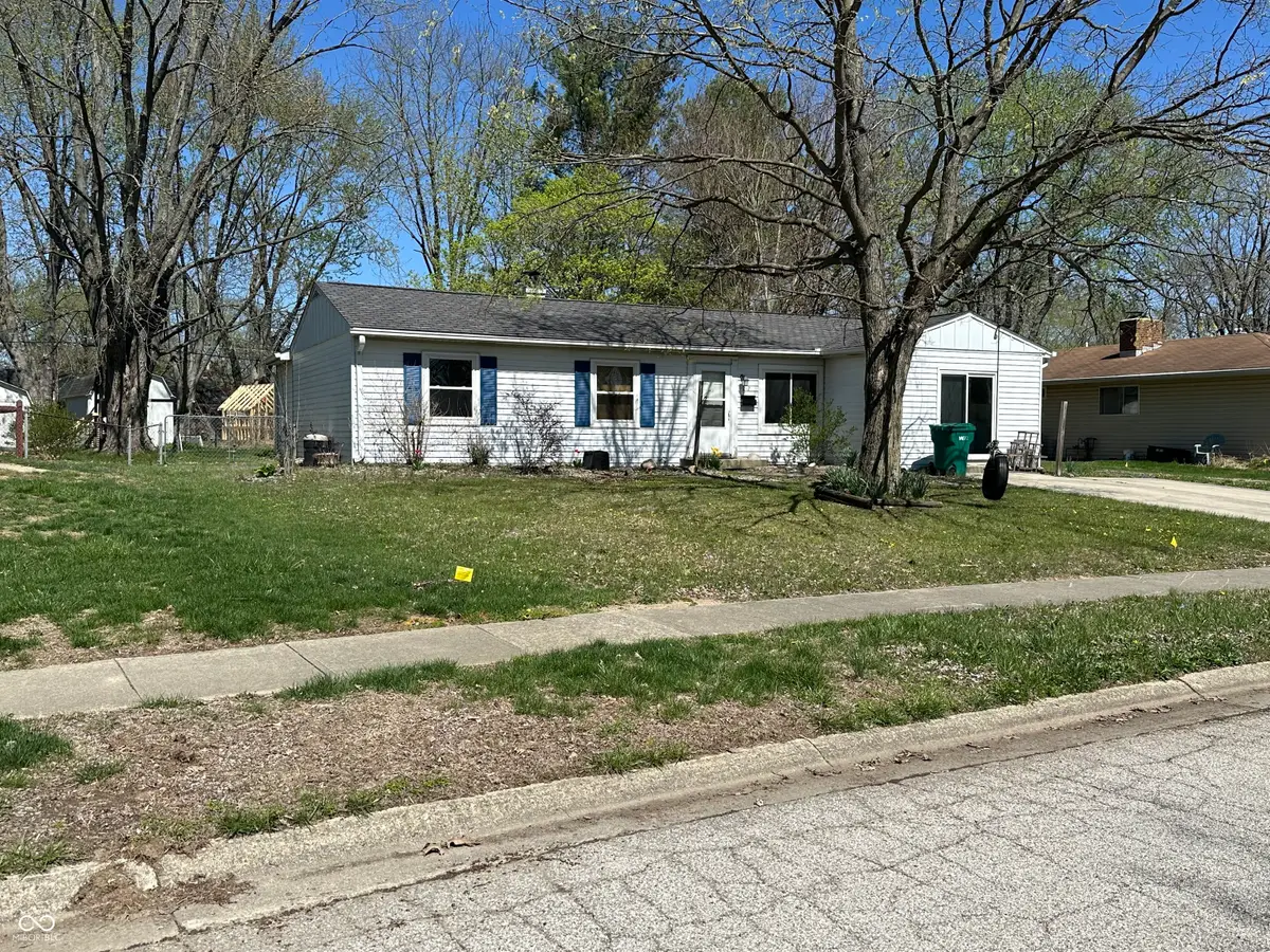 212 Maplebrook Drive, Brownsburg, IN 46112 - #1