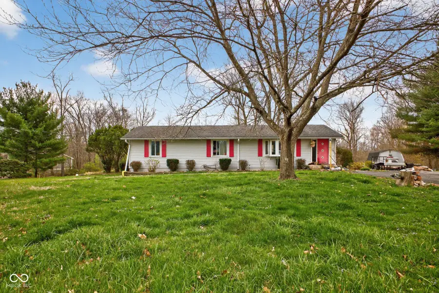 209 W Lakeview Drive, Nineveh, IN 46164 - #3