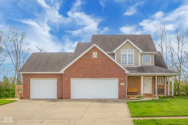 2093 Iroquois Trail, Columbus, IN 47203