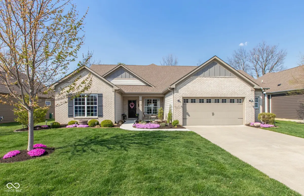 4220 Backstretch Lane, Bargersville, IN 46106 - #1