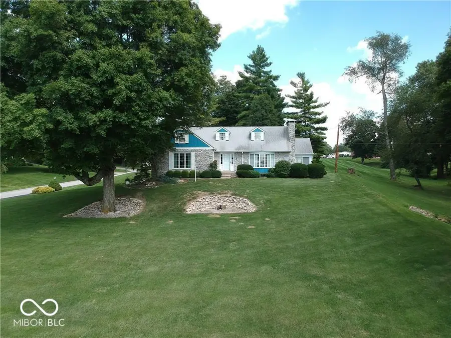 2702 Meadowbrook Drive, New Castle, IN 47362 - #2