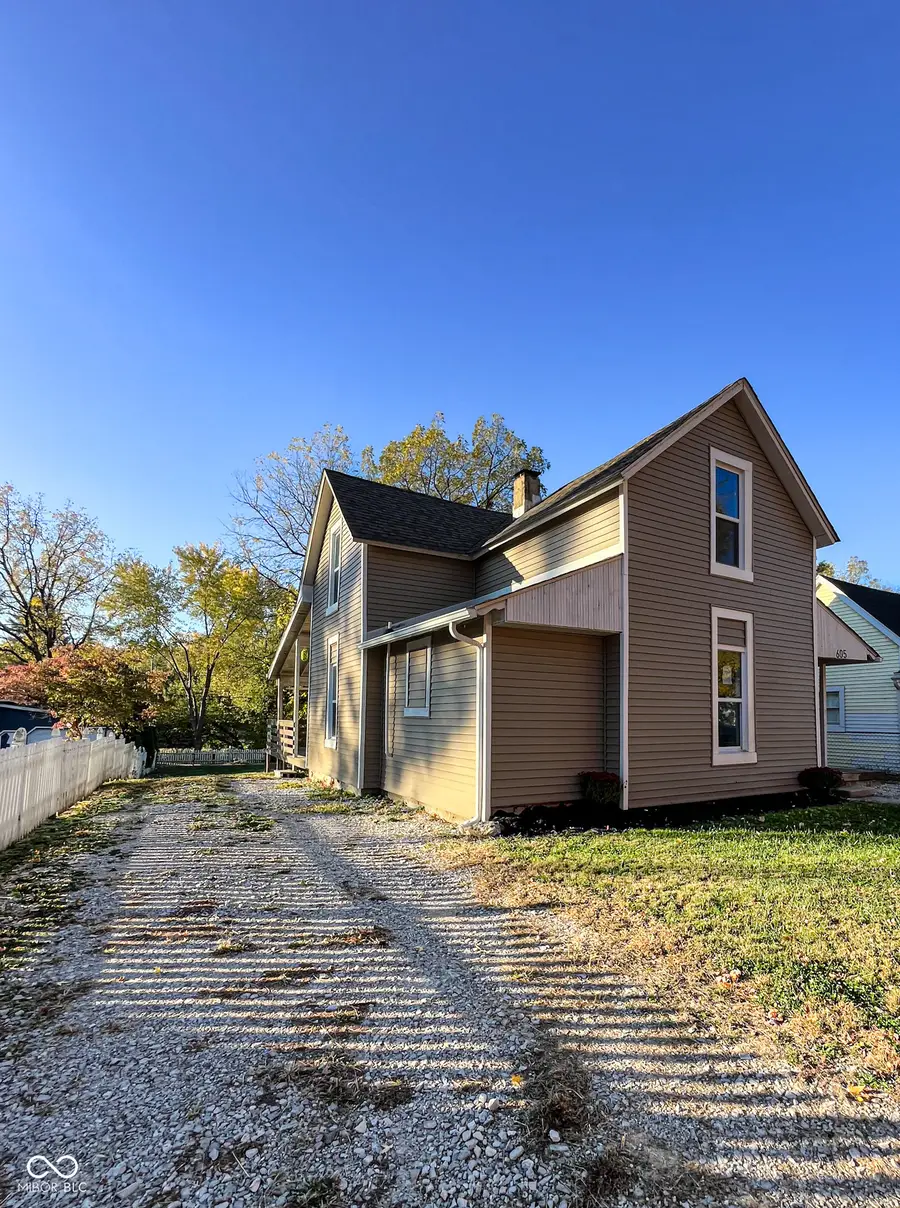 605 Tuttle Avenue, Crawfordsville, IN 47933 - #3