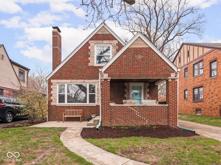 1139 N Hawthorne Lane, Indianapolis, IN 46219 - #2