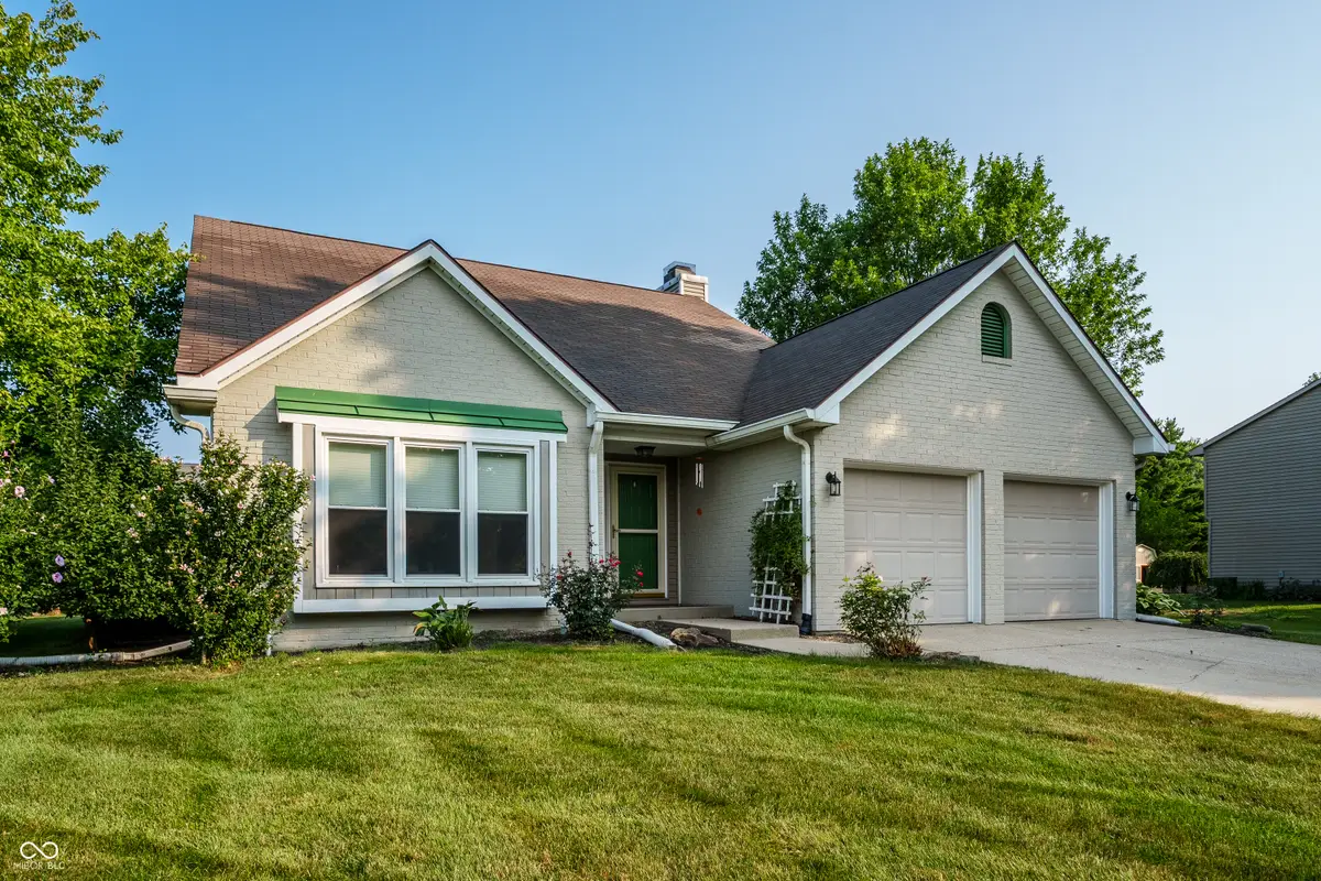 1642 Waterford Drive, Zionsville, IN 46077 - #1