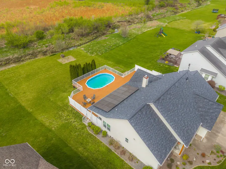 6115 E Prairie Stream Way, Columbus, IN 47203 - #2