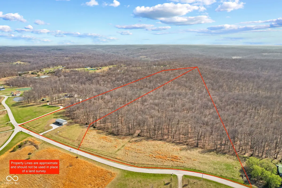 8172 E Ash Road, Bloomfield, IN 47424 - #1